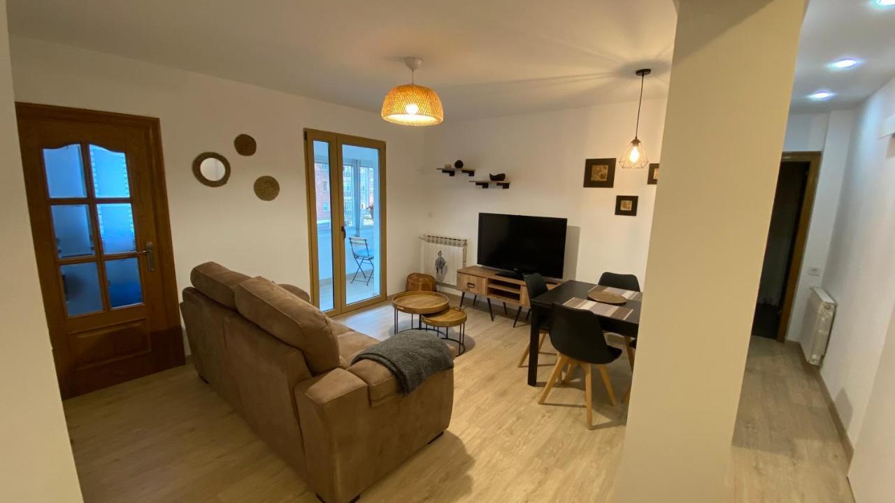 Apartamento Sweet Home Vitoria ภายนอก รูปภาพ